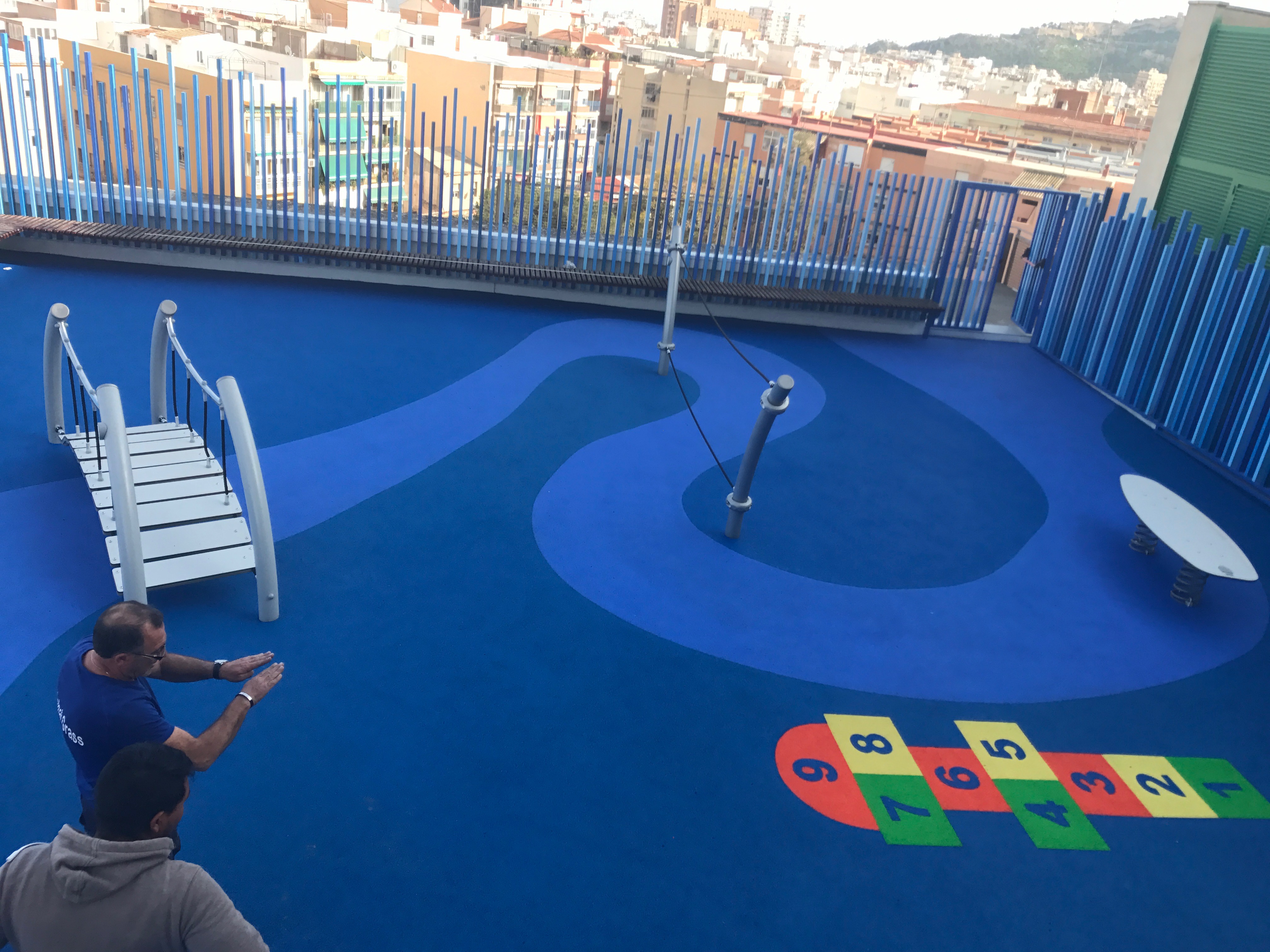 Pavimentos Parques Infantiles Barcelona