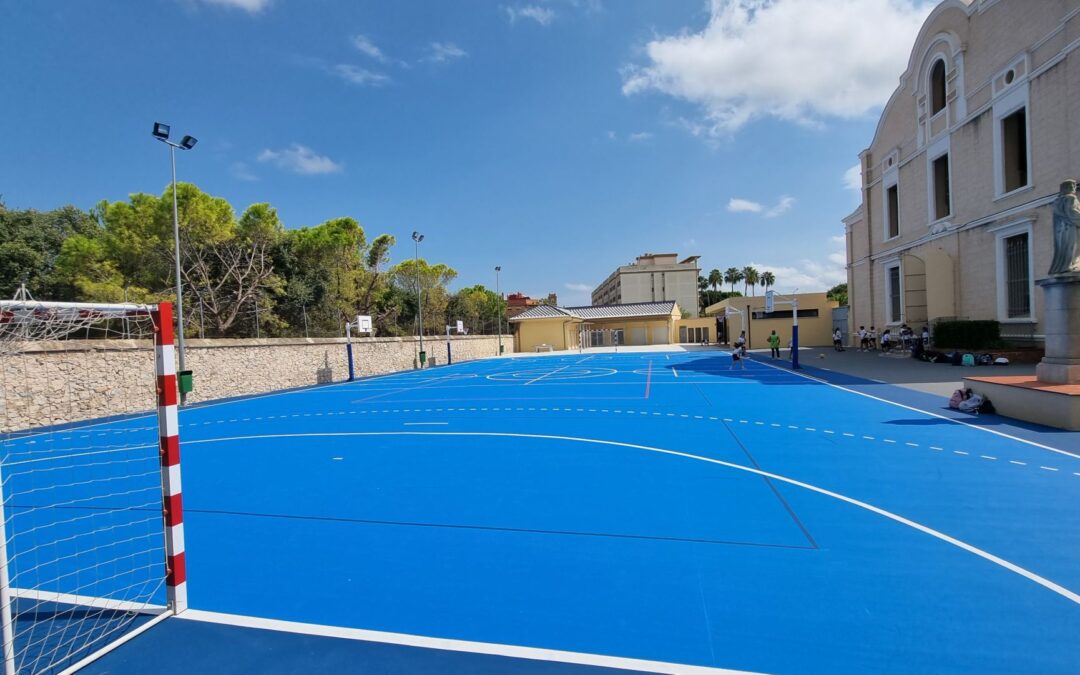 COLEGIO ESCLAVAS BENIRREDRA 4 PISTAS POLIDEPORTIVAS 3.200 m2