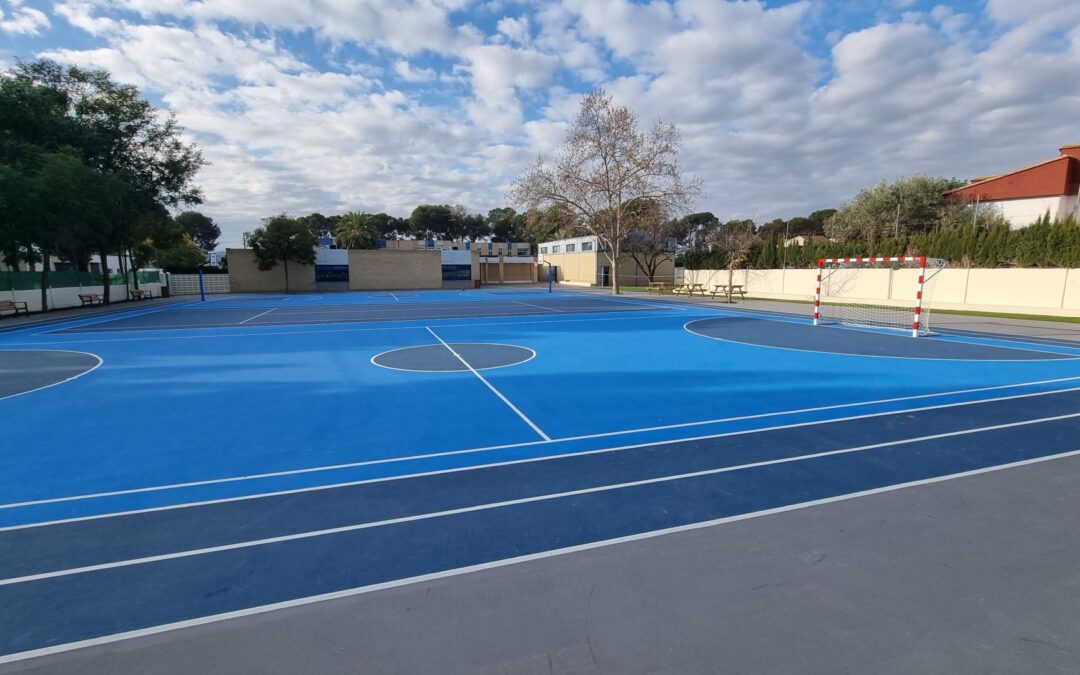 ENTRENARANJOS INT. SCHOOL REHABILITACION INTEGRAL PATIO Y GYM