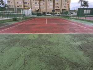 pistas-de-resinas-urbanizacion-puigval-valencia-2025-antes-1